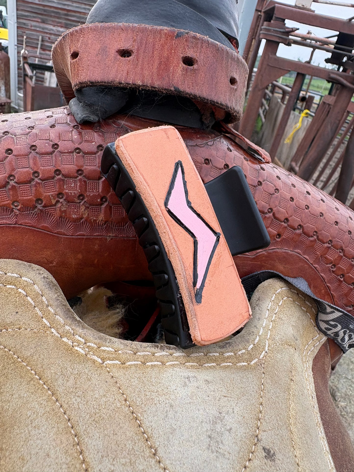 Leather Design hair clip